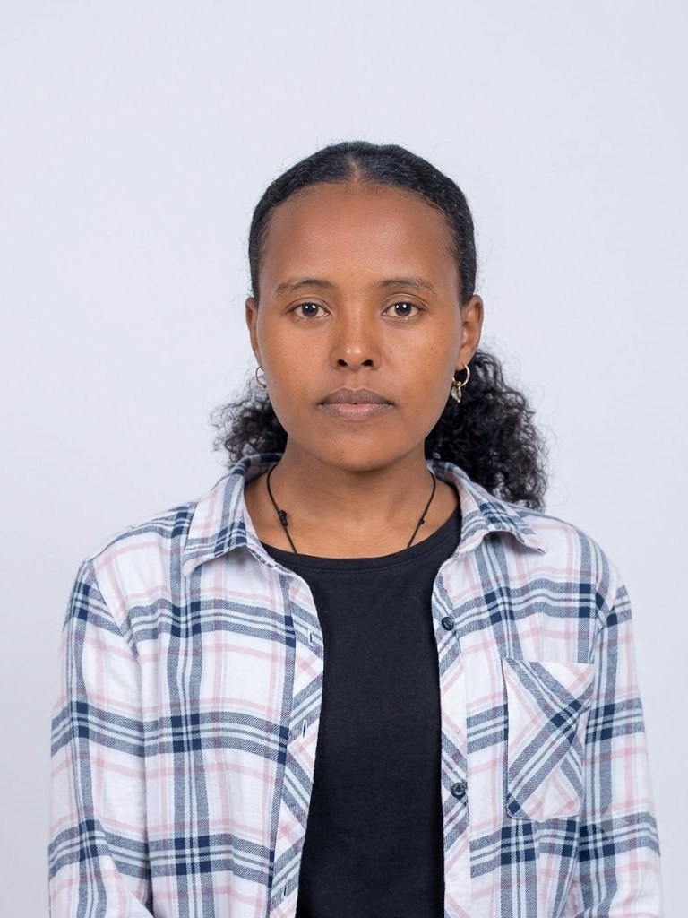 Bekelu Bacha — Ethiopian Housemaid